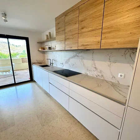 Modern 2-bed Capanes Del Golf Apartamento Benahavís