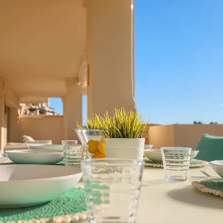 Modern 2-bed Capanes Del Golf Apartamento Benahavís