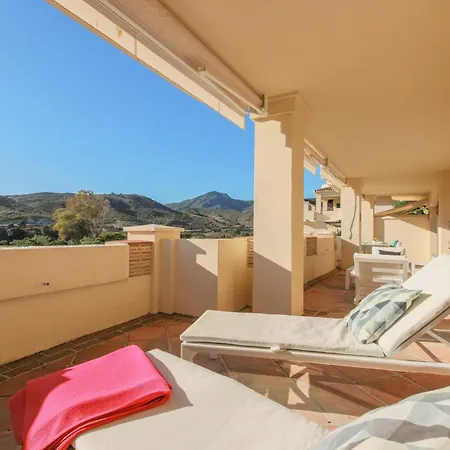 Apartamento Modern 2-bed Capanes Del Golf Benahavís